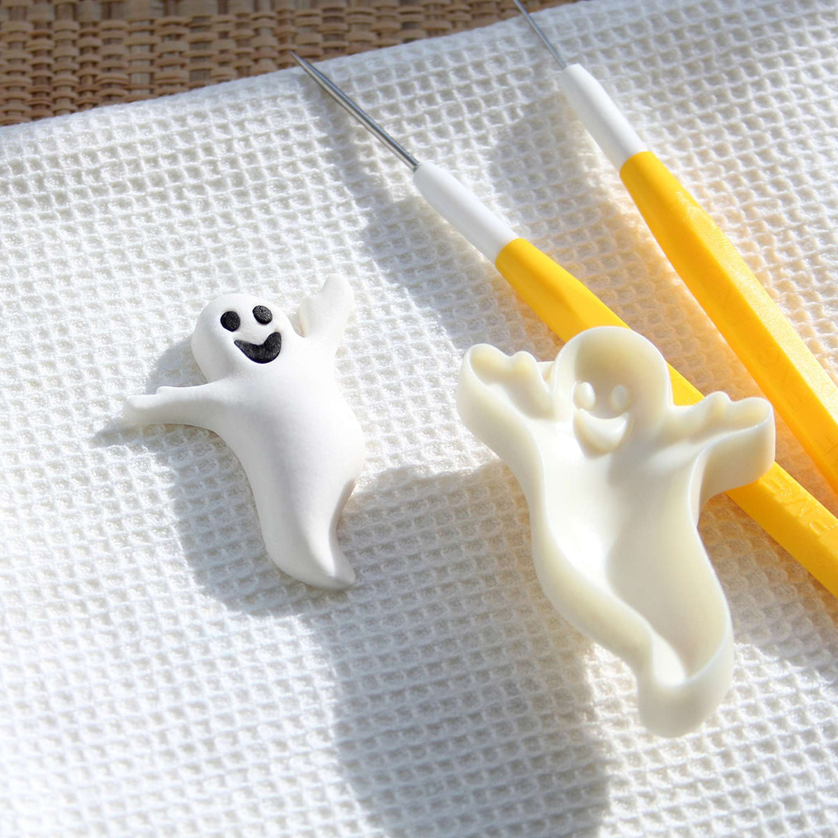 Ghost Pop It Mould Set Of 2