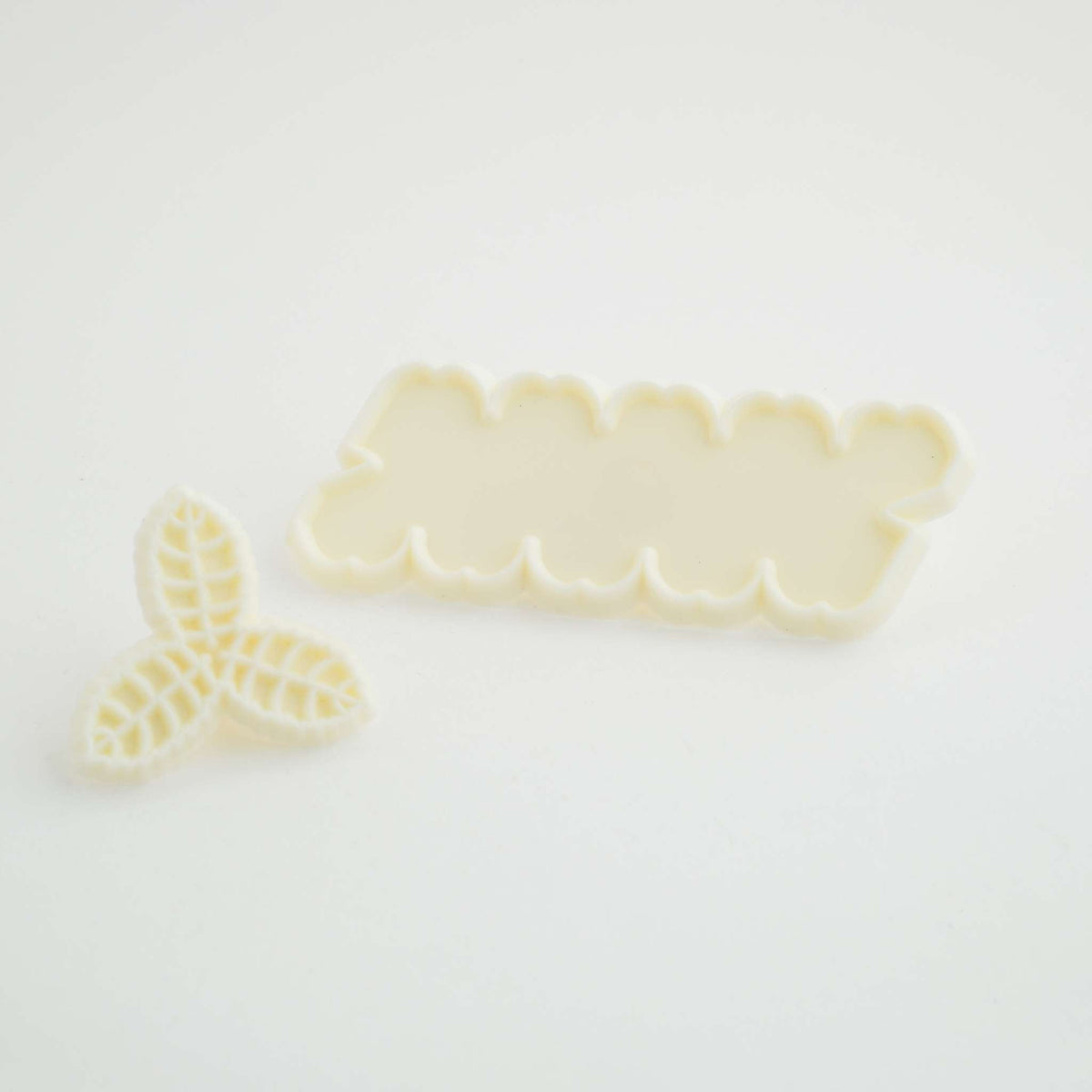 Cupid Rose Cutter Set Of 2