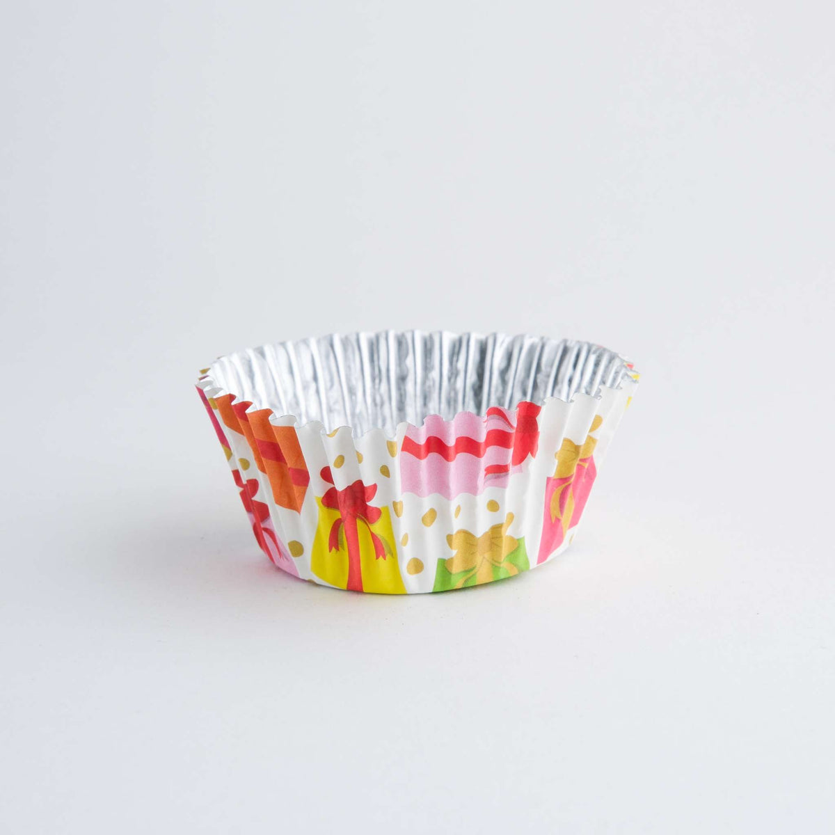 Kerst Cupcake Vormpjes met Folievoering - Ingepakte Cadeaus (30 stuks)