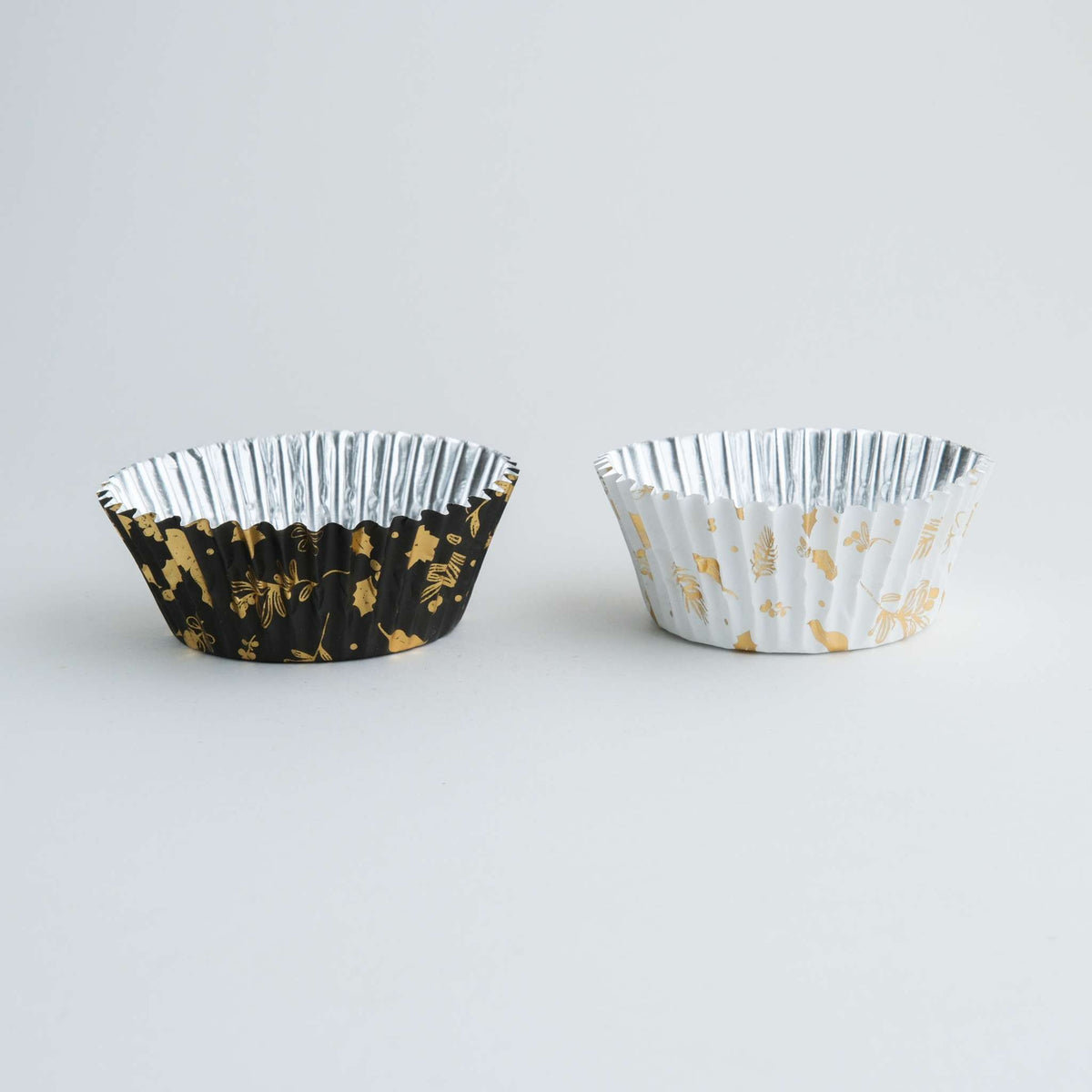 Winter Berry Foil Lined Cupcake Cases Pk/30
