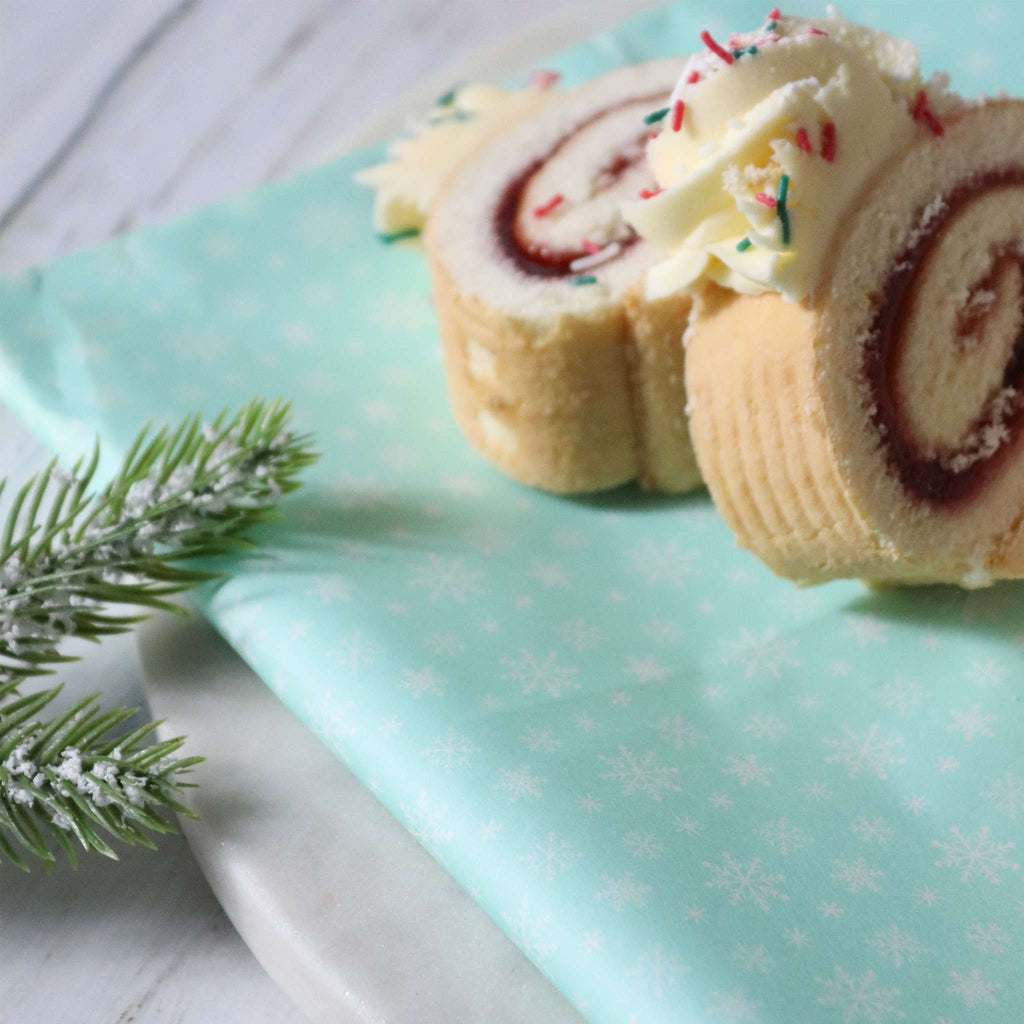 12 Bögen Backpapier für Weihnachtsleckereien & Geschenke - Schneeflocken
