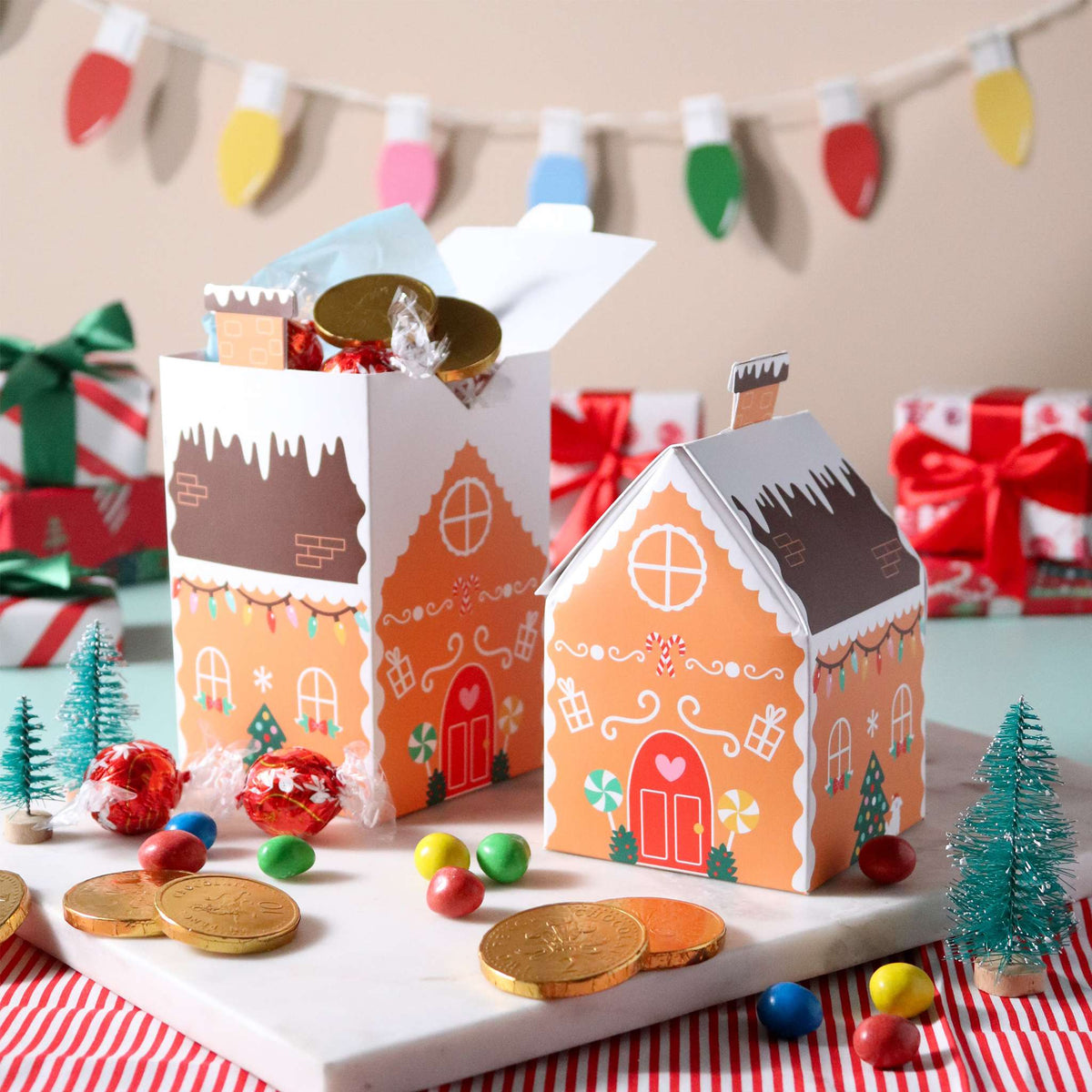 4 Boîtes à Favors de Noël - Maison en Pain d'Épices