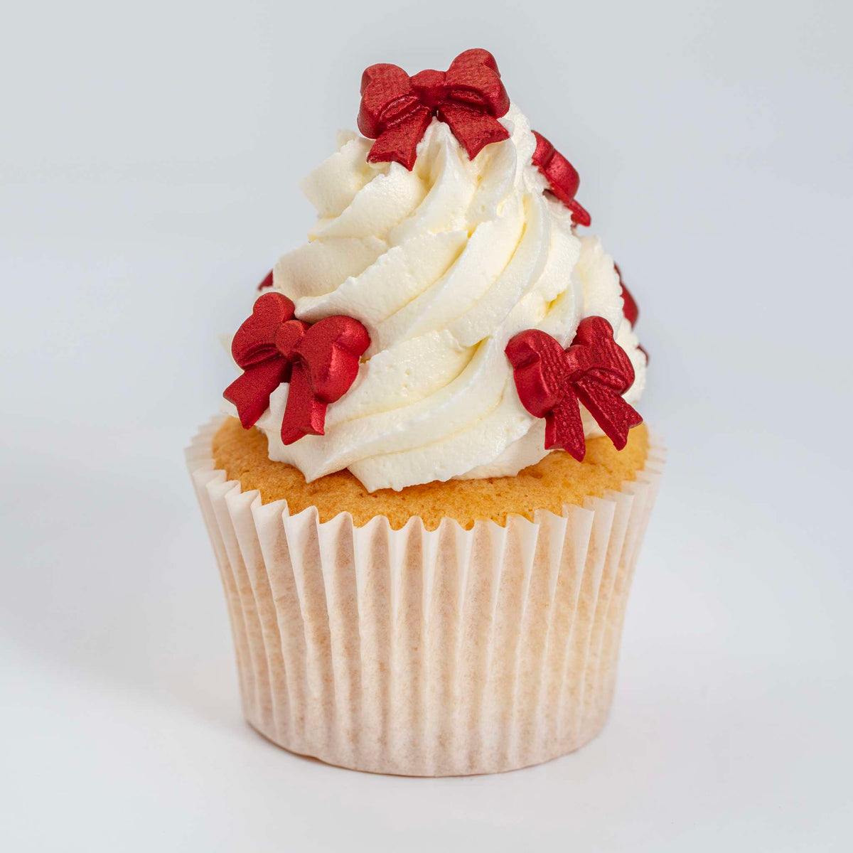 Red Bows Edible Cupcake Decorations Pk/15 (10.89g)