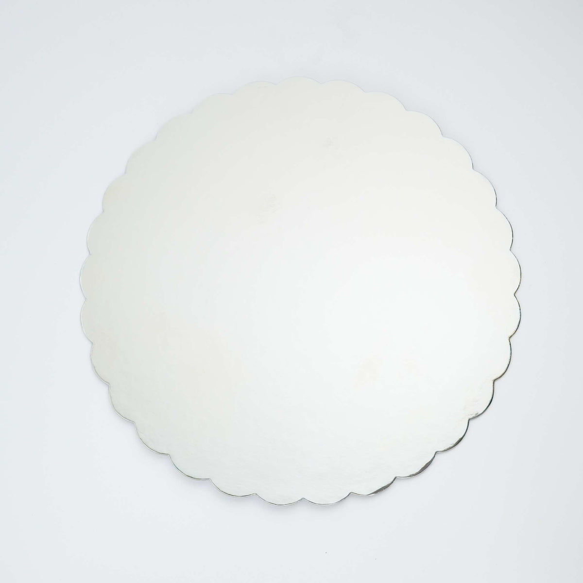 Scallop Edge Silver Mirror Cake Card (12in / 305mm)