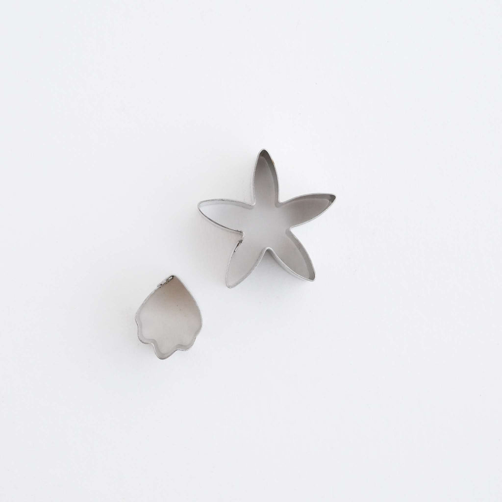 Small Cymbidium Orchid Fondant Cutters Set Of 2