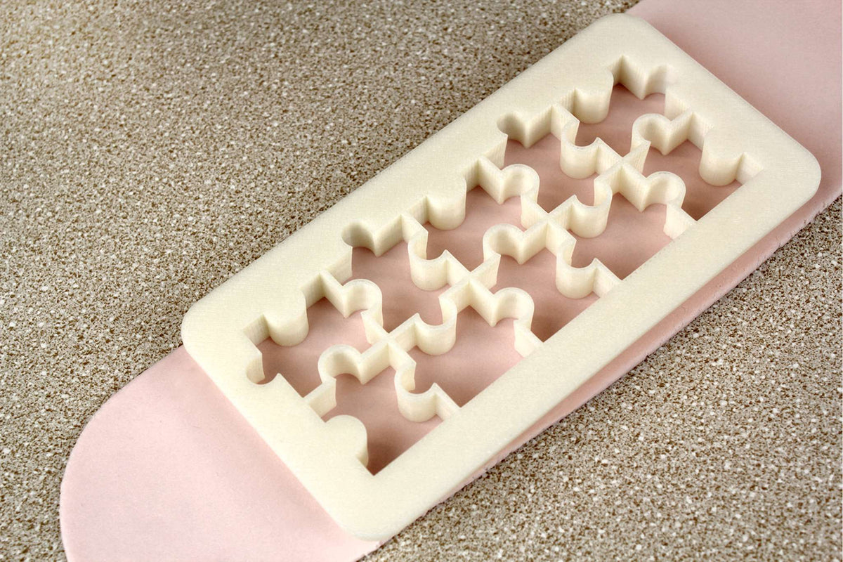 Medium Puzzle Geometric Multicutter