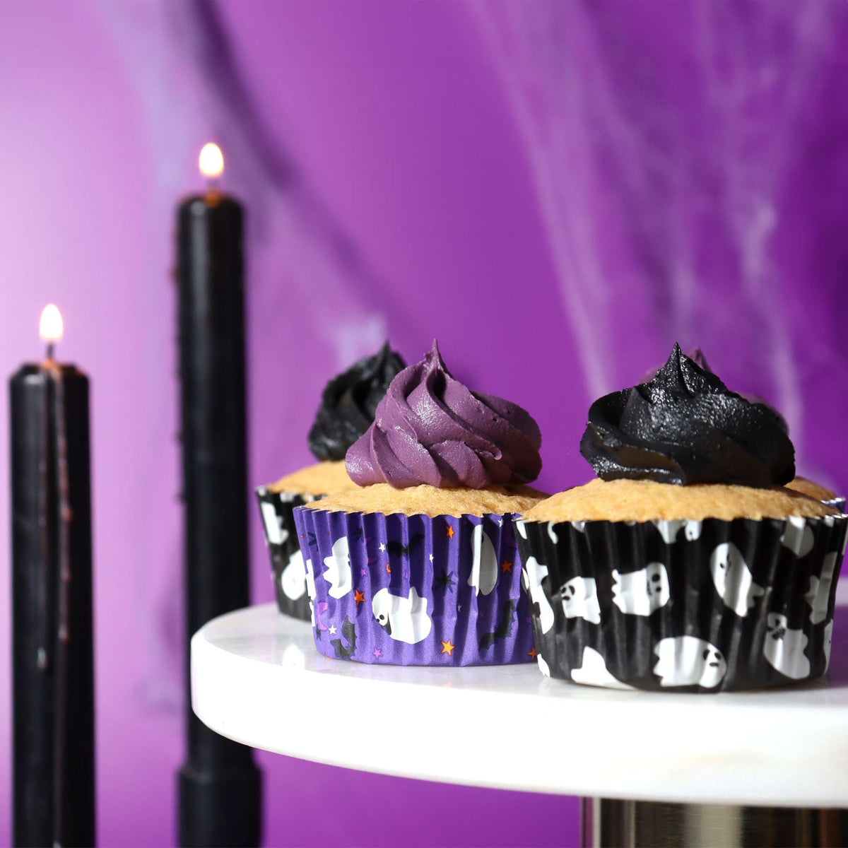 Halloween Caissettes à cupcakes en Aluminium - Fantômes Effrayants (60 pièces)