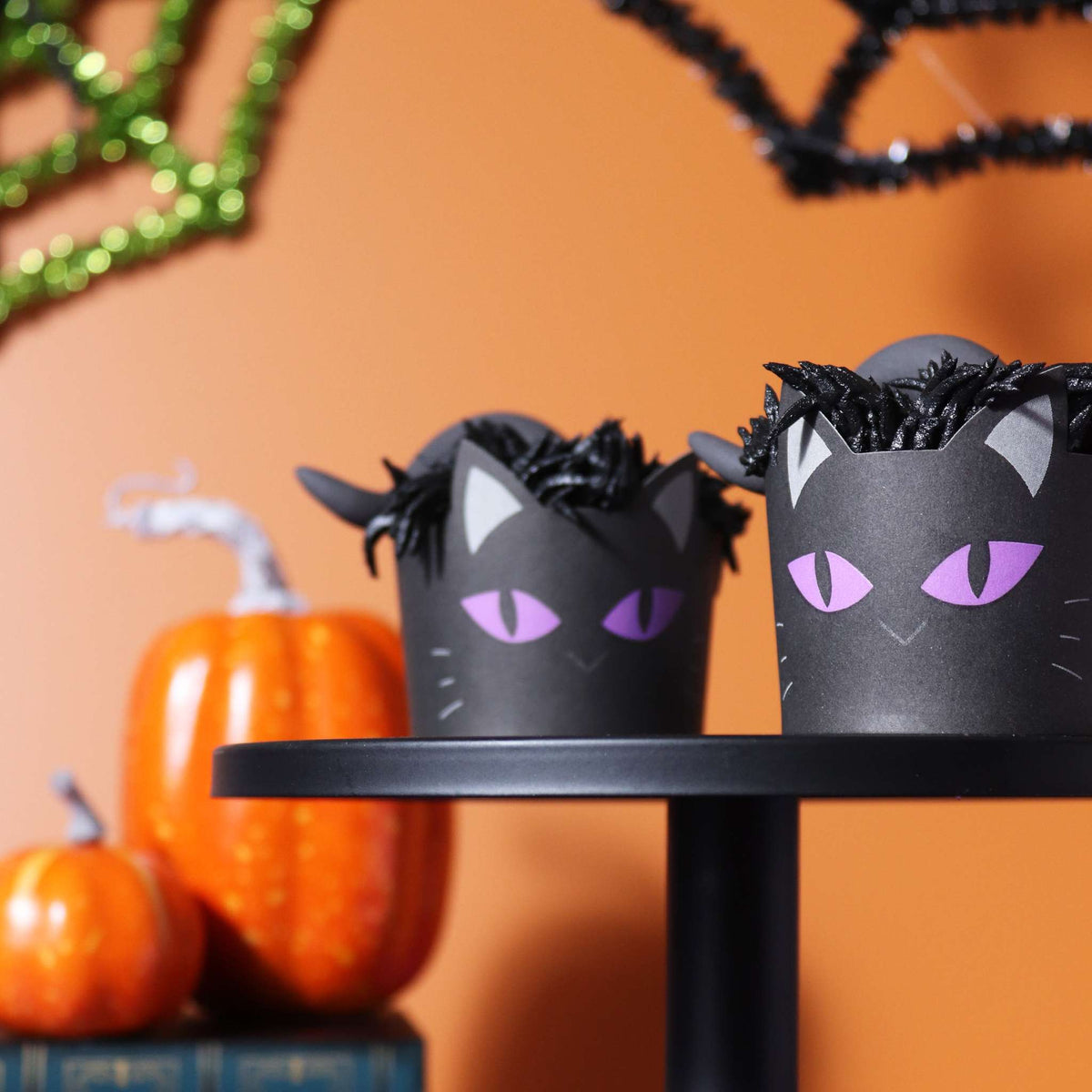Halloween Bakvormpjes met Cupcakevormpjes - Zwarte Kat (Set van 12)