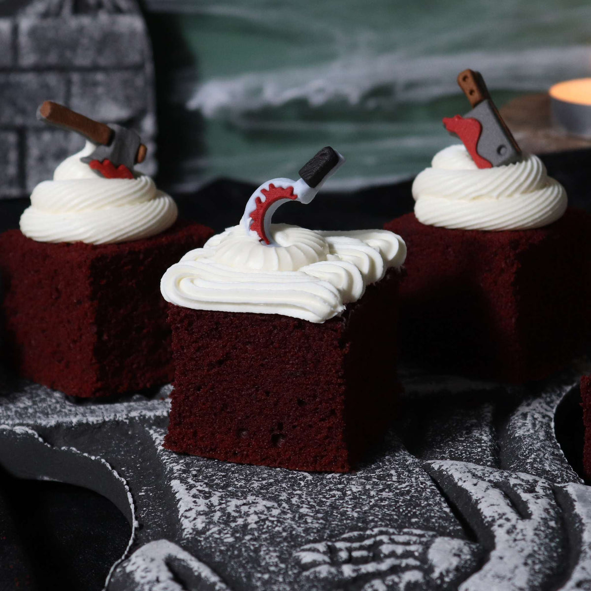 Bloody Knives Halloween Edible Cupcake Decorations pk/12