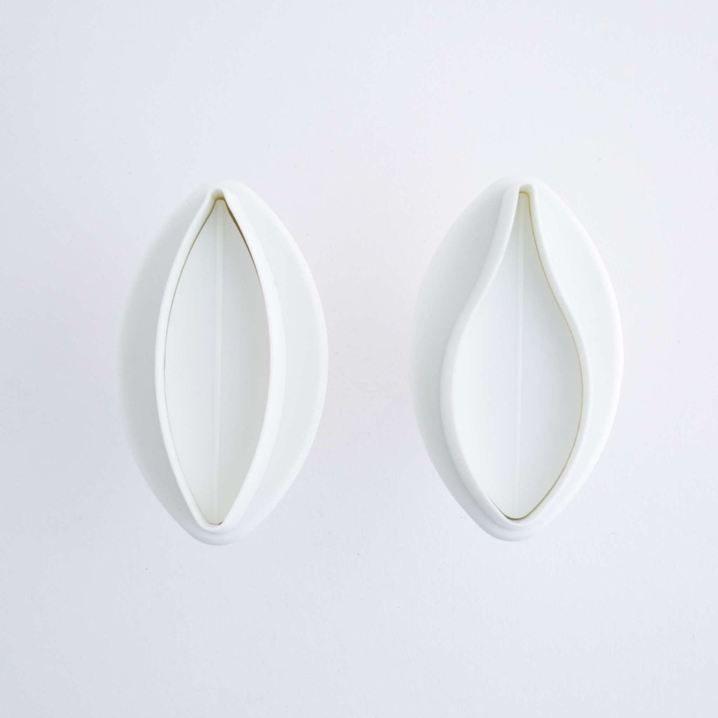Floraler Ausstecher mit Auswerfer - Kleines Adriges Lilien Set von 2 (60mm / 2.4")