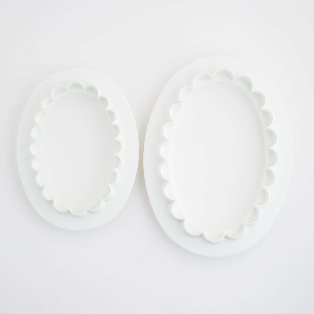 Klassische Formen-Ausstecher - Einfach & Wellenförmig - Oval-Plakette, Set aus 2 Stück