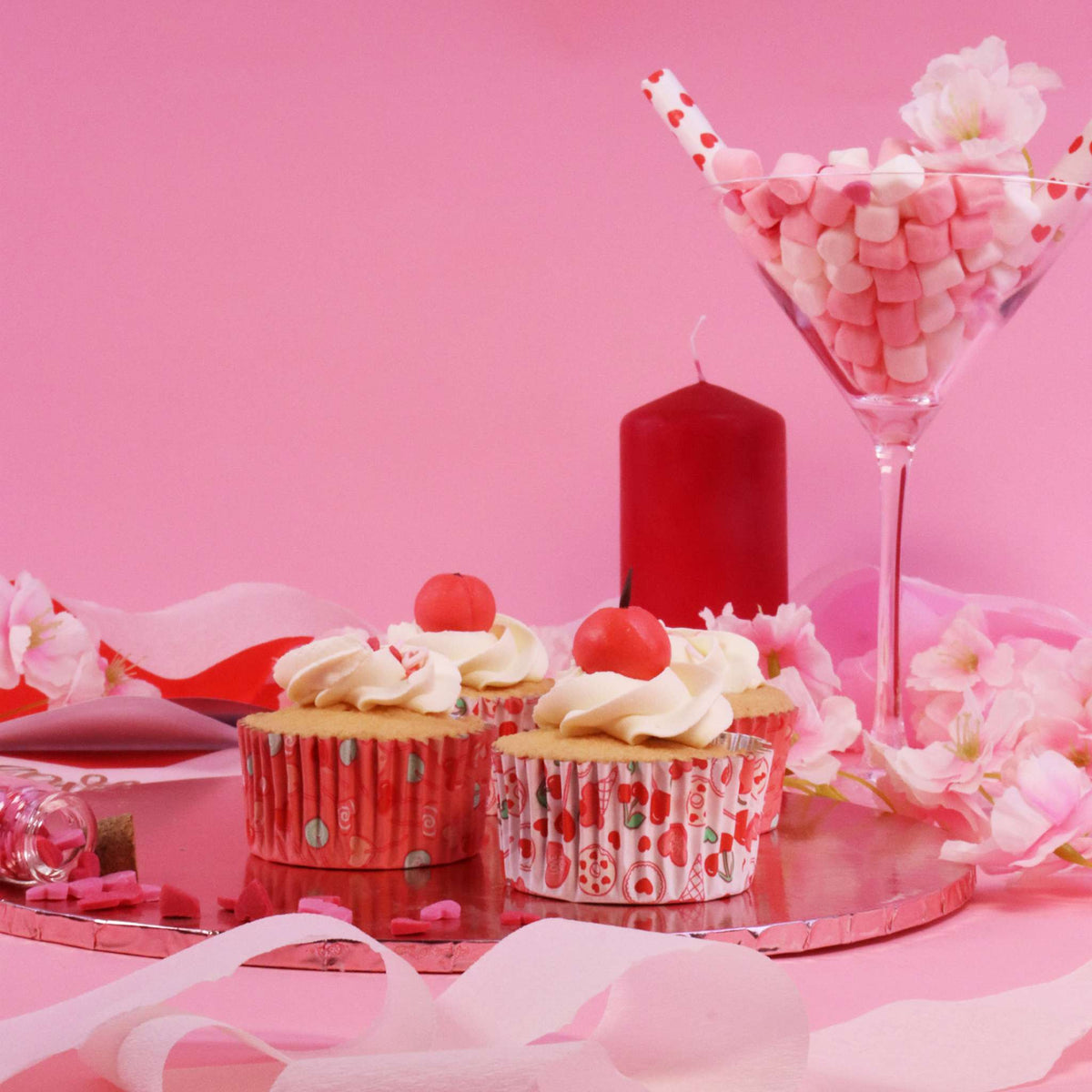 Caissettes à cupcakes en Aluminium Saint Valentin - Doux Amour (60 pièces)